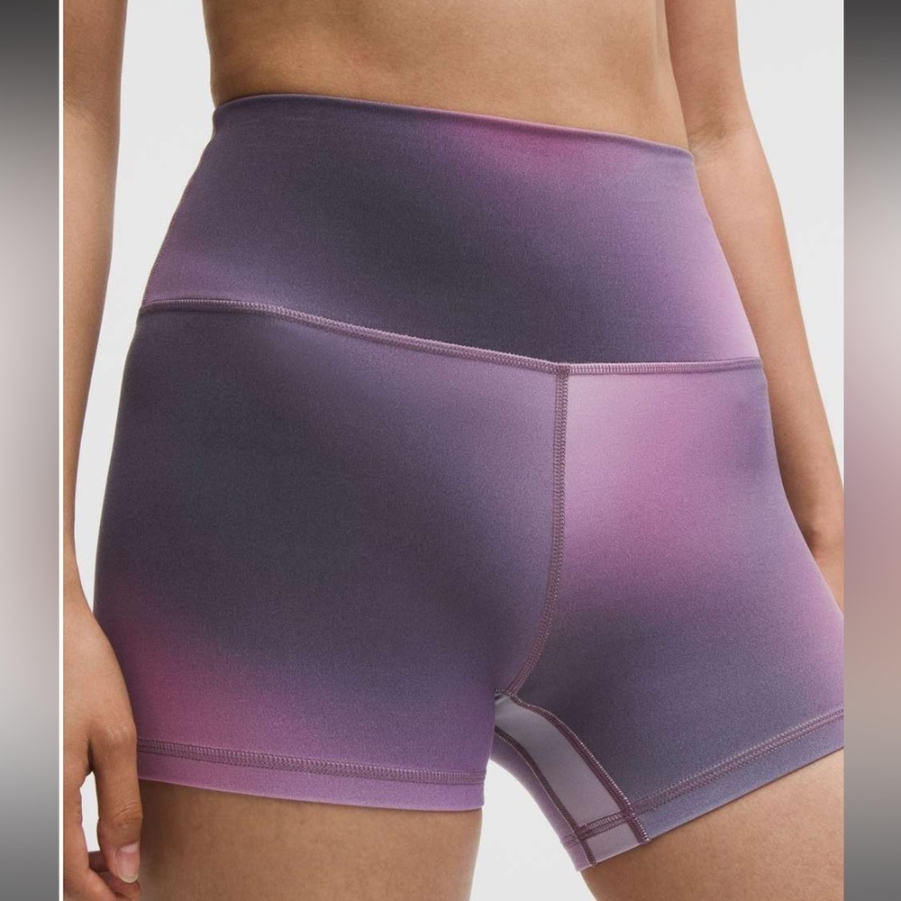 Lululemon Lululemon Align High-Rise Short 4"
Aurora Haze Purple Multi - Picture 2 of 14